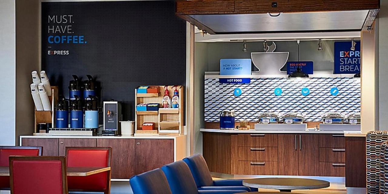 Holiday Inn Express & Suites - Bardstown By Ihg Buitenkant foto