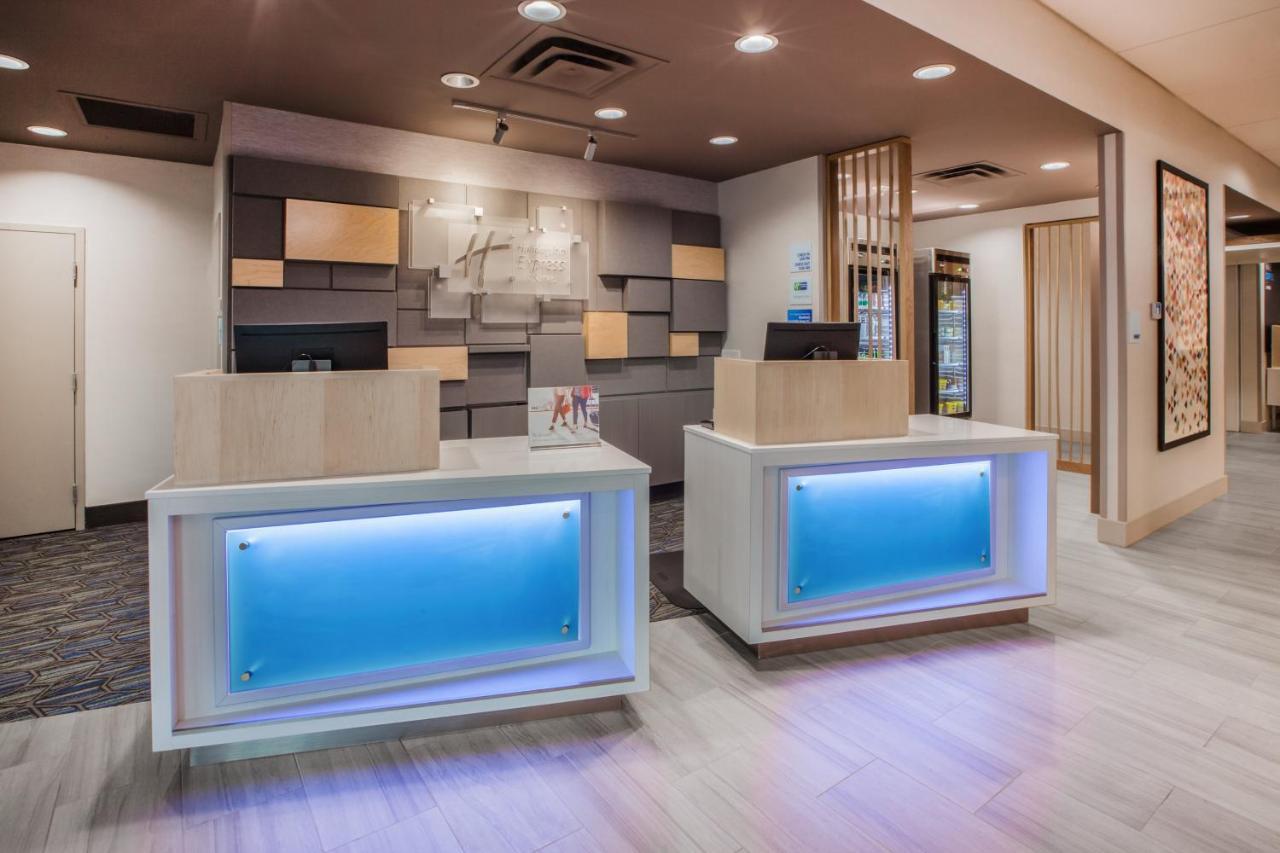 Holiday Inn Express & Suites - Bardstown By Ihg Buitenkant foto
