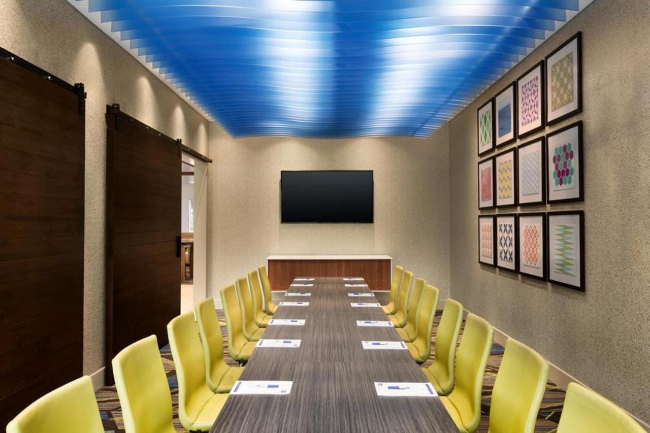 Holiday Inn Express & Suites - Bardstown By Ihg Buitenkant foto