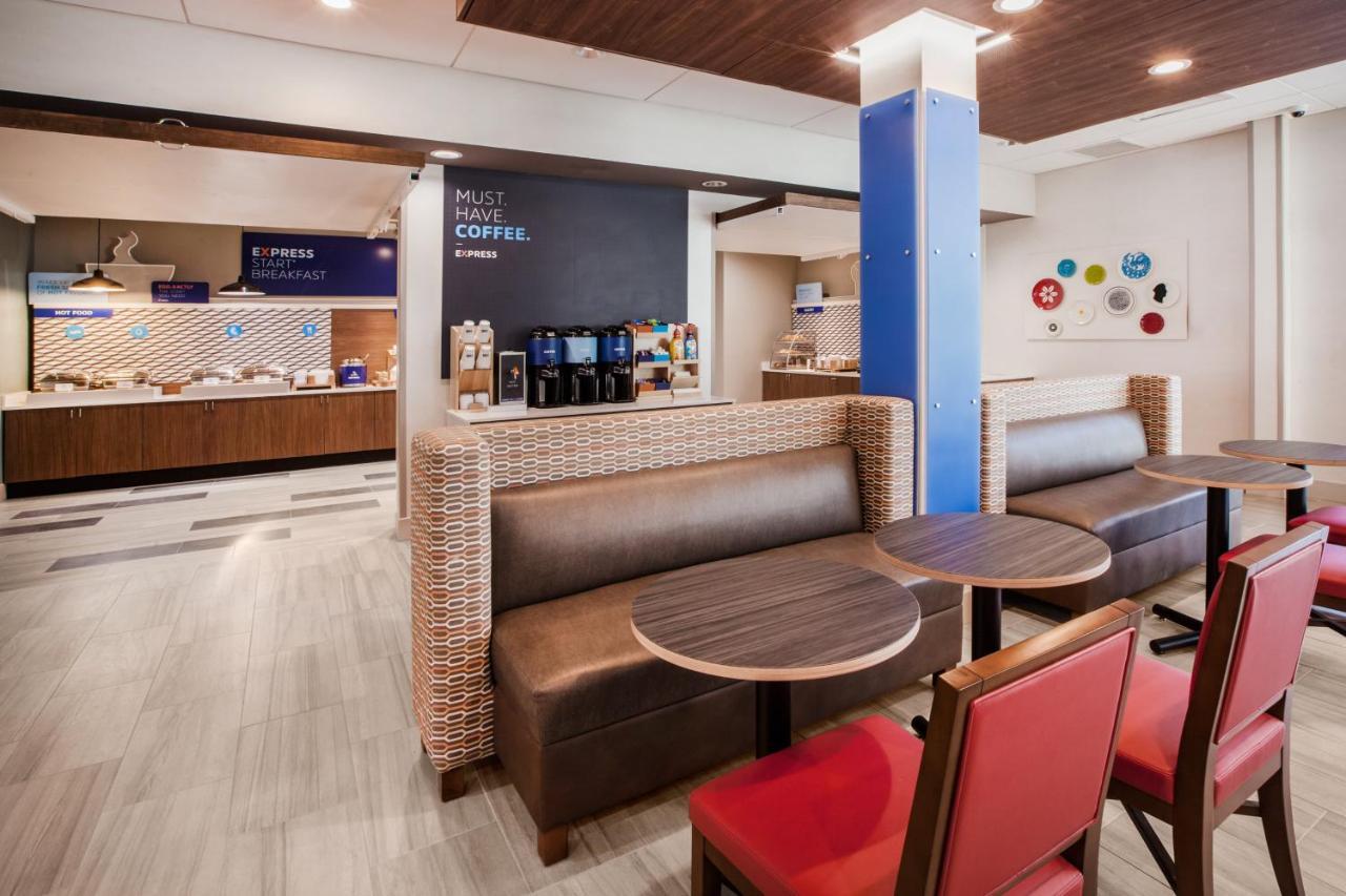 Holiday Inn Express & Suites - Bardstown By Ihg Buitenkant foto